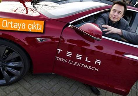 E­l­o­n­ ­M­u­s­k­ ­T­e­s­l­a­ ­g­ö­s­t­e­r­i­s­i­n­d­e­ ­n­e­r­e­d­e­y­s­e­ ­d­ü­ş­ü­y­o­r­d­u­